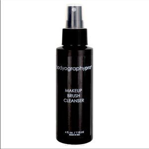 NEW BodyographyPro Makeup Brush Cleanser 4fl oz